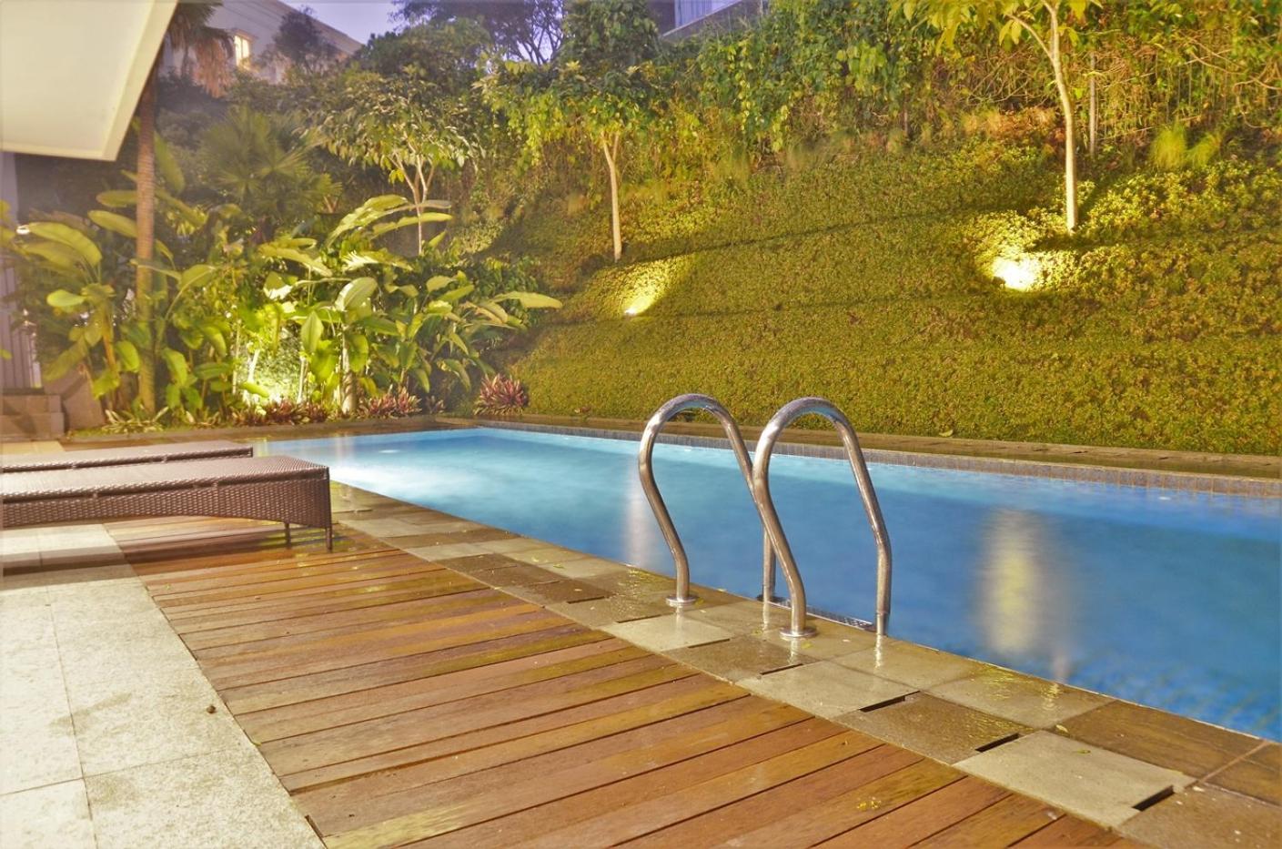 Oyama City View Villa 4 Bedrooms With A Private Swimming Pool Bandung Extérieur photo