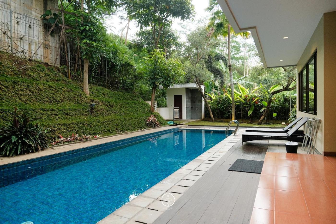 Oyama City View Villa 4 Bedrooms With A Private Swimming Pool Bandung Extérieur photo